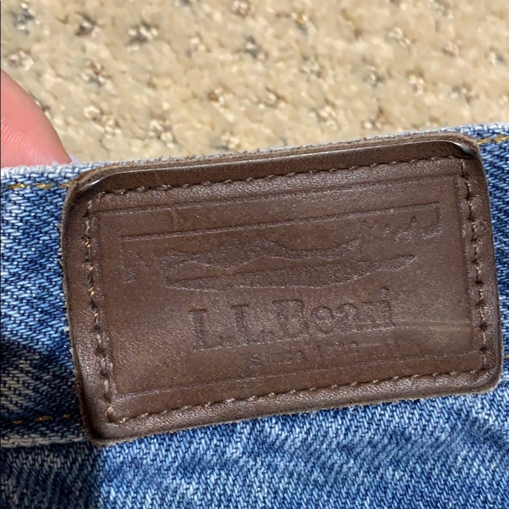 LL Bean Relaxed Fit Flannel Lined Jeans - Picture 5 of 8
